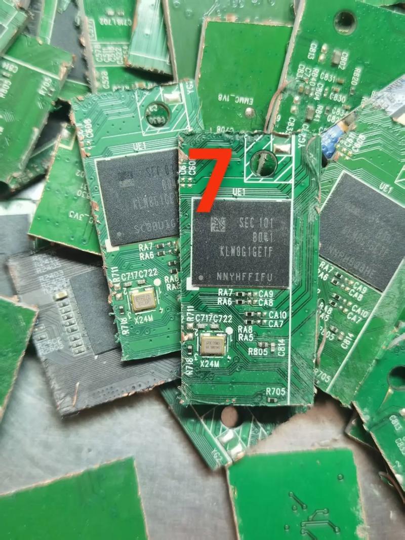 从芯片到线路板 一文读懂电子产品的核心基石